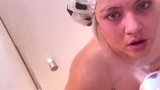 Saggy Brazilian BBW MILF Goddess Lathering up in a Steamy Shower