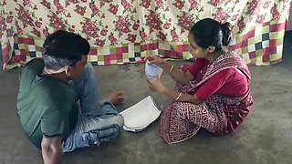 Desi Bhabhi Parnita Fucked Hard by Room Malik - Hot Indian Amateur Sex