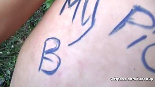 Slutty girls in outdoor pickup fuck