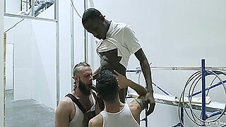 Ass To Mouth A New Level Of Fun - Brian Bonds, Casey Everett And Deep Dicc