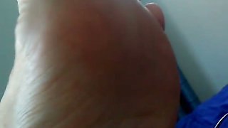 Teacher Show Her Soles to New Student on Video!