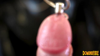 Latex Mistress Dominafire Sounding Slave