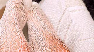 Watch this sexy fetish hoe anally toy and fist in solo