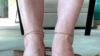 Amateur porn Gives Us Some Foot Fetish Aurora