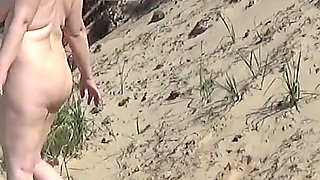 Golden Rain 95 - Piss on Beach