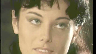 Anita Dark and the White Venus Lick Each Other to Orgasm