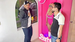 Colombian Barbie hot sex video