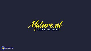 Bec Beauty Is A British 34 Year Old Mom With A Soaking Pussy In Need Of An Orgasm