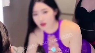 兩個騷女用假屌互操 過膝襪 china