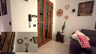 Pizza Delivery Guy Gets an Accidental Flash From Nude Girl - Towel Drops