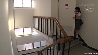 823-wguuhy-ouhsgy-poo-dtb