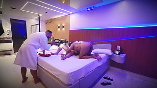 Hot Backstage I Fill the MILF's Pussy and Big Clit with Cum!