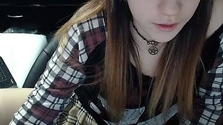 Great Amateur Video Of Webcam teen taking dildo in ass