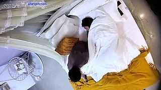 Horny fat arab housewife fingered on amateur hidden cam