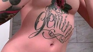Ebony girl showers her big ass amp masturbating