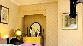 amateur milf remsym squirting on live webcam