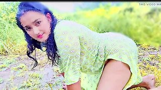 Desi Village Girl First Time Outdoor Fuck in Jungle - Tight Pussy Creampie Viral MMS XXX