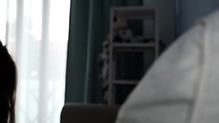 Cheating wife splashes with masseur, facial gets XXX!