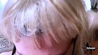 Neighbor MILF Emily Rossi Blowjob - Cum in Mouth Swallow Amateur Italian Couple