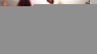 Milf Abricot Sucree Sloppy Blowjob & Doggystyle Orgasm in Bathroom Shower