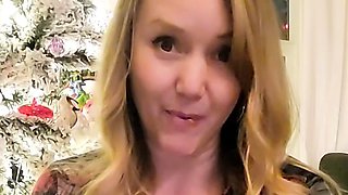 Big Boobed Blonde Masturbates With A Dildo In The Bathroom