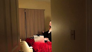 Bettie Bondage – Pregnant Mom Caught Camming