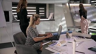 Anal trio with Scarlett Hope and Daniella Rose