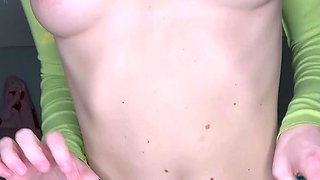 Blonde emo amateur solo masturbation