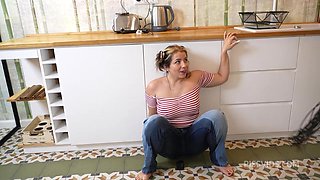 Wetting Jeans And Getting Golden Shower