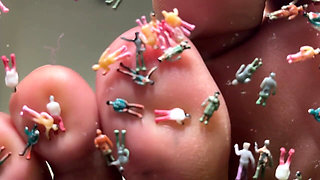 Pink Foxx Giantess Foot Play