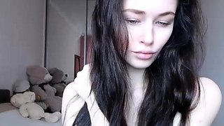 Hot amateur webcam teen masturbates for their fans