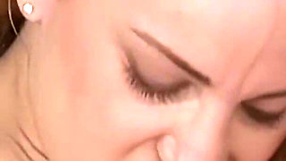 A Wild Girl Gets Fucked on the Beach Until He Cums on Her Face