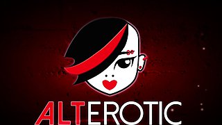 Charlie Cake Shows Off Her Hair Pussy And Sexy Feet