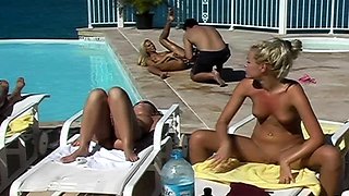 Amateur blonde slut outdoor banging following picnic