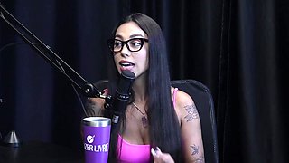 She was <censored>, recorded with Maximo Garcia, created the course and gave tips for sitting, and discovered she was an exhibitionist - Didy Reis (WATCH ON: SHEER/RED)