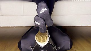 Goddess Elisa - Clean Me