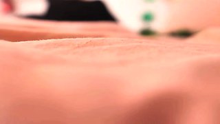 Amateur Close Up Squirting Masturbation