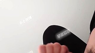 6023 (원제 계단 어리고 이쁜 간단녀) 침뱉어서 딸쳐주는 년 two Korea 텔레 UUB892