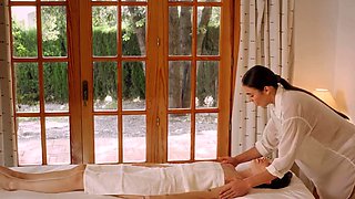 Liz Ocean and Milan Cheek's Sensual Oiled Brunette Threesome