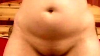 Big-Ass BBW Amateur Plays with Sex Toy on Webcam