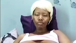 African Pregnant women loves me