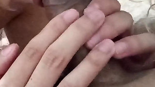 Amateur couple with her giving a blowjob until her mouth is full of cum.