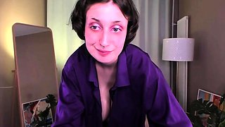 butter face slut showing off big naturals