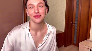 Skinny chick delivers quality ass-to-mouth action in passionate POV