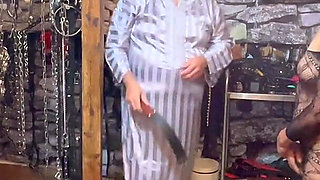 Lanista Beaer Teaches Blackberrymilf How Ro Spank with a Belt.