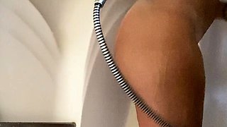 Amateur young teen solo masturbation on her livingroom