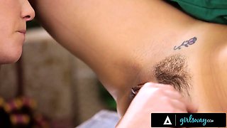 Girlsway - managing stepmom Reena Sky is chased by the spirit of christmas - part two