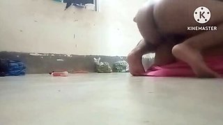 Hot Indian Aunty Hardcore Sex - Desi Aunty Pussy Fuck Outdoor