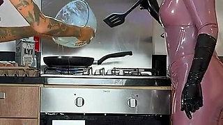 Mistressae’s Experimental Kitchen Episode 1: Anal Omelette Aux Oeufs