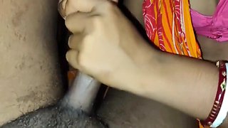 Bangla Hot Aunty And Me Home Enjoy